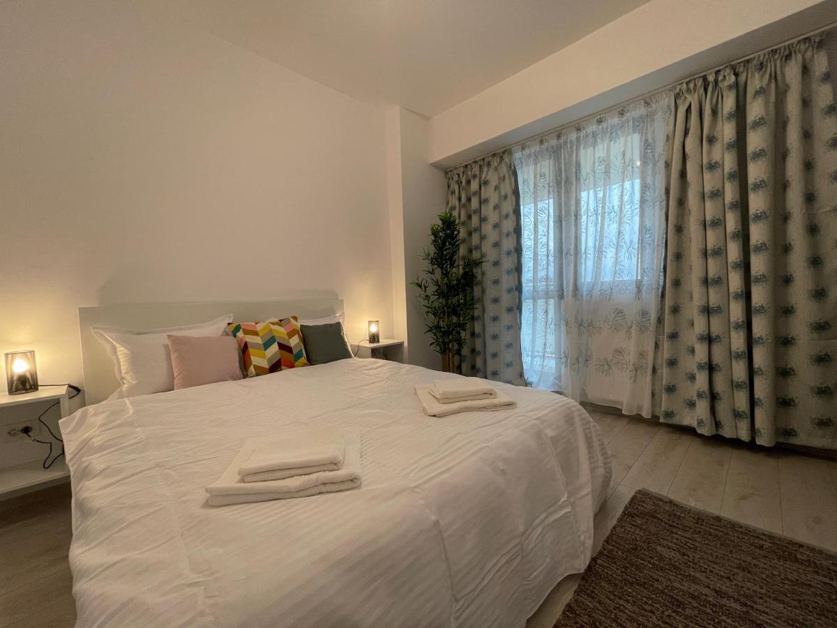 Luxury Apartment Iasi Exterior foto